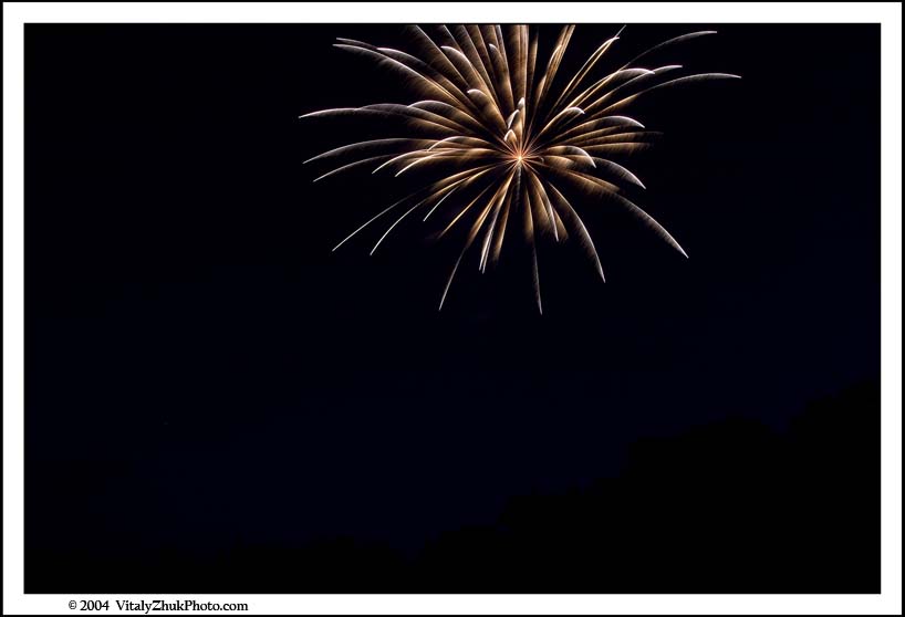 FireWorks Westfield 2004 12CWX
