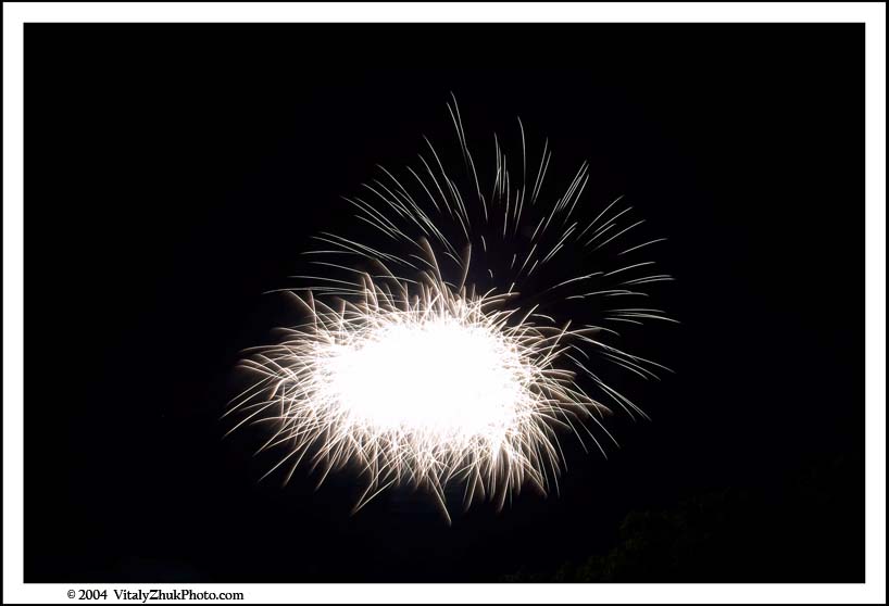 FireWorks Westfield 2004 51CWX