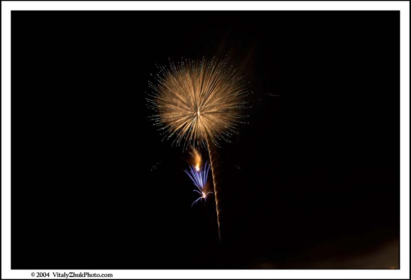 FireWorksHamptonBeach4July04 105CWX