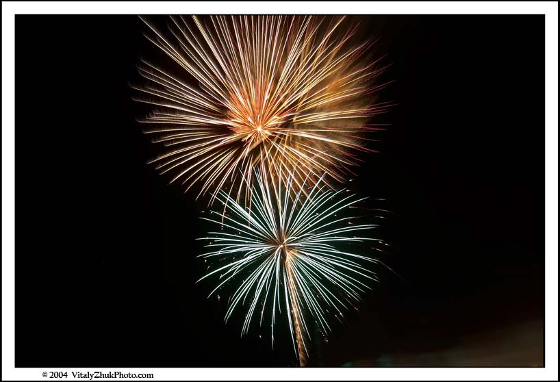 FireWorksHamptonBeach4July04 124CWX