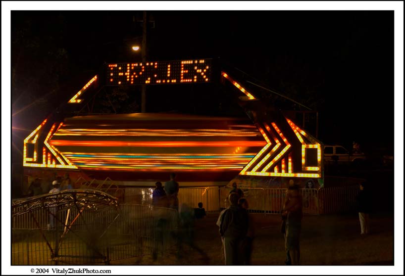 SouthwickCarnivalFireWorks2004 23CWX