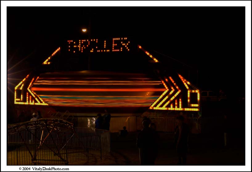 SouthwickCarnivalFireWorks2004 25CWX