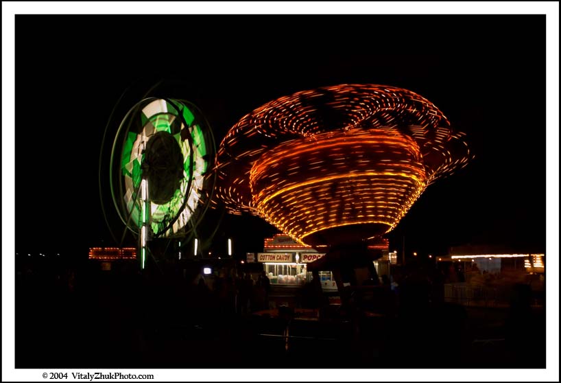 SouthwickCarnivalFireWorks2004 44CWX