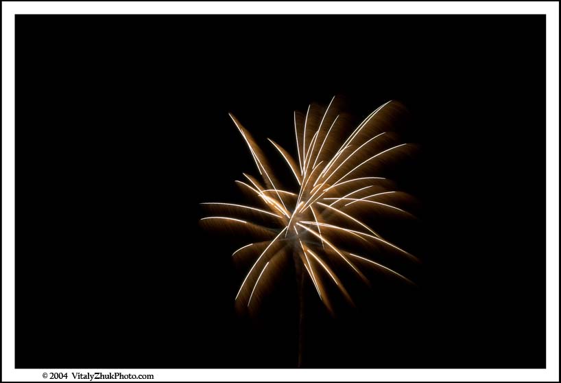 SouthwickCarnivalFireWorks2004 47CWX