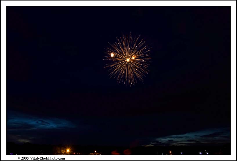 FireWorks 2005 038CWX
