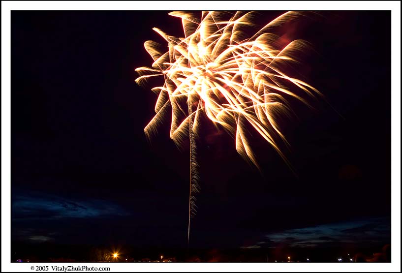 FireWorks 2005 042CWX