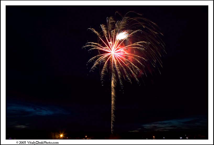 FireWorks 2005 045CWX