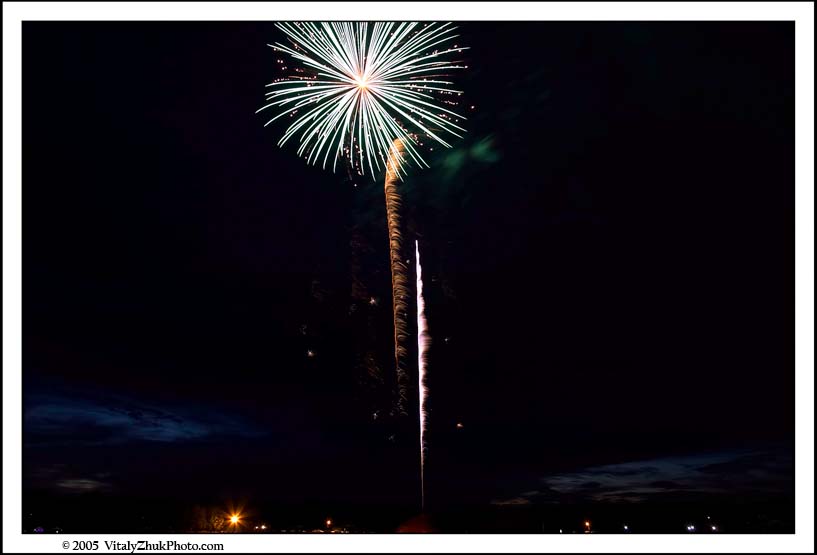 FireWorks 2005 047CWX
