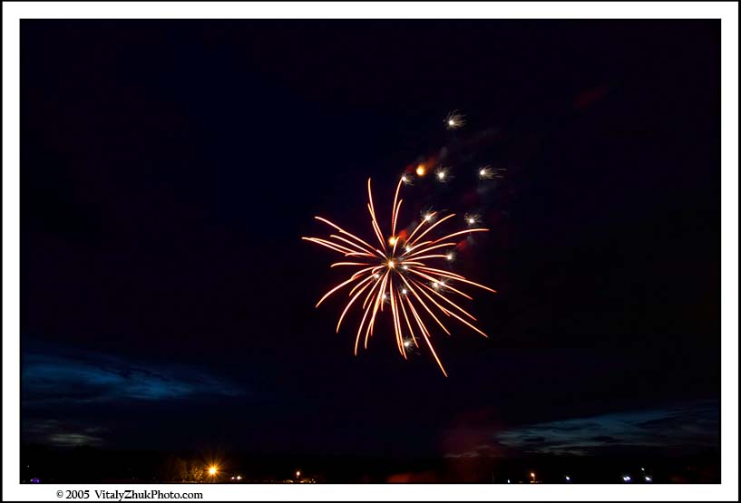 FireWorks 2005 051CWX