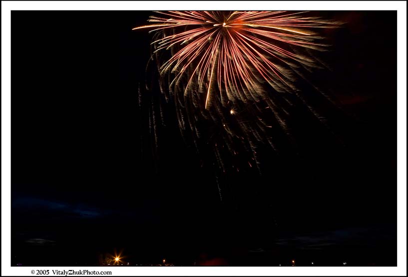 FireWorks 2005 064CWX