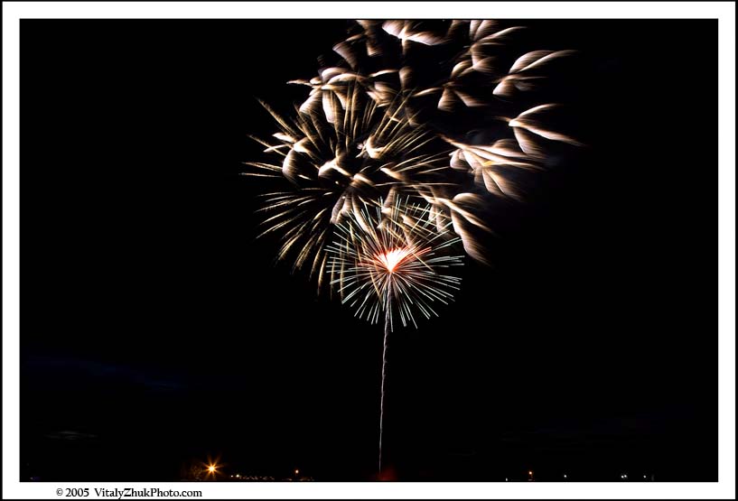 FireWorks 2005 069CWX