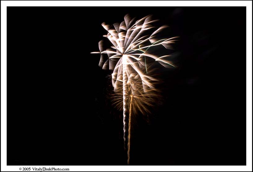 FireWorks 2005 085CWX